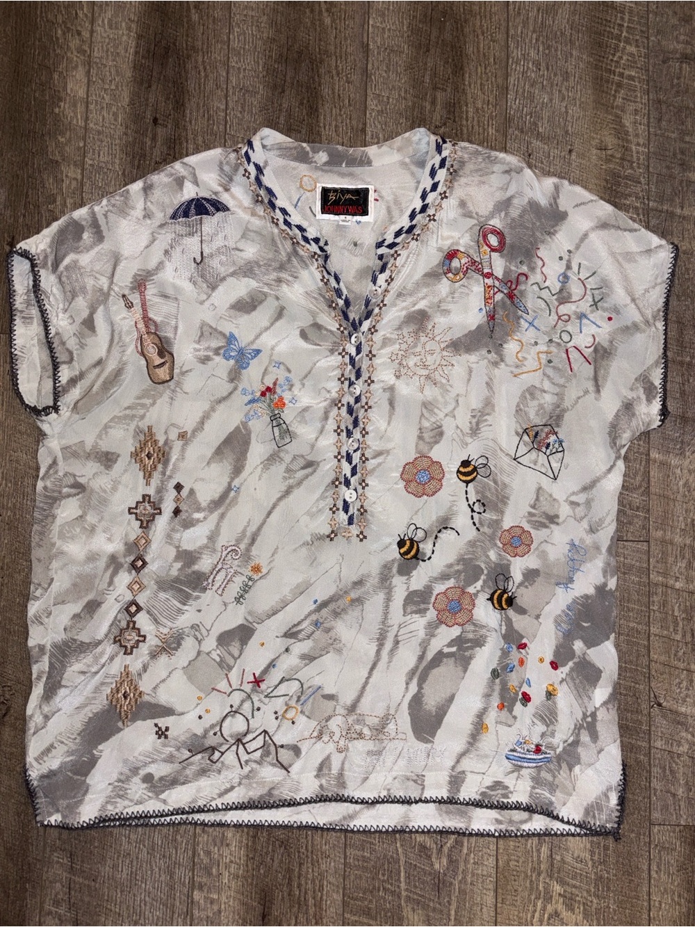 Johnny Was Biya Silk Embroidered Top - Picture 2 of 5
